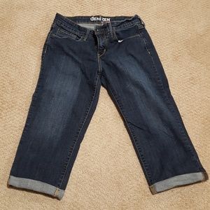 Capri jeans